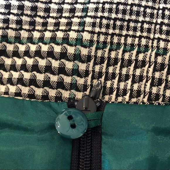 Escada Houndstooth Black White Green Pencil Skirt size 4/34 - Picture 8 of 14